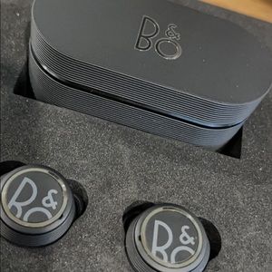Bang & Olufsen Beoplay E8 Sport
